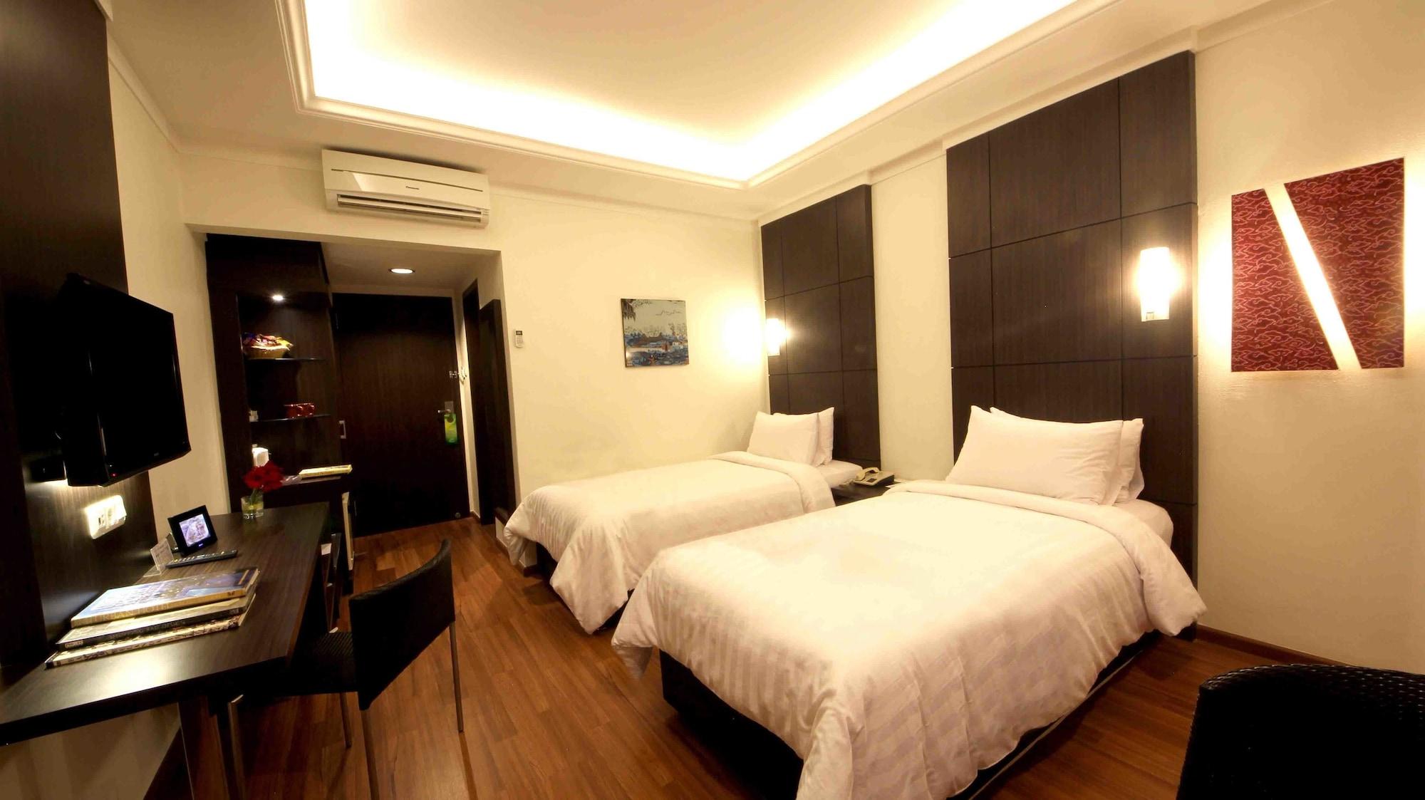 Bentani Hotel & Residence Cirebon Exteriör bild