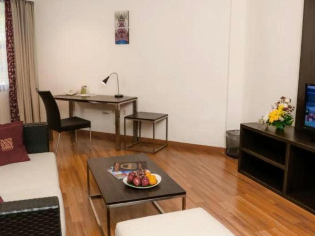 Bentani Hotel & Residence Cirebon Exteriör bild