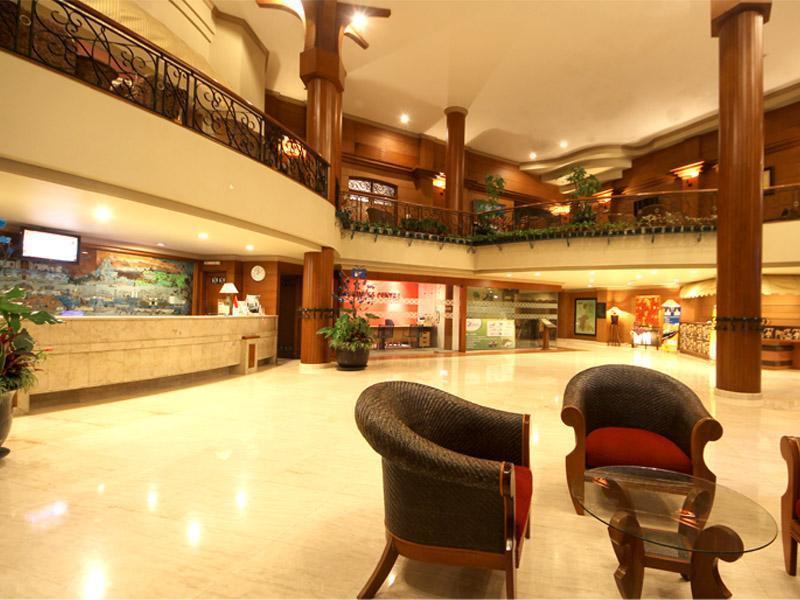 Bentani Hotel & Residence Cirebon Exteriör bild