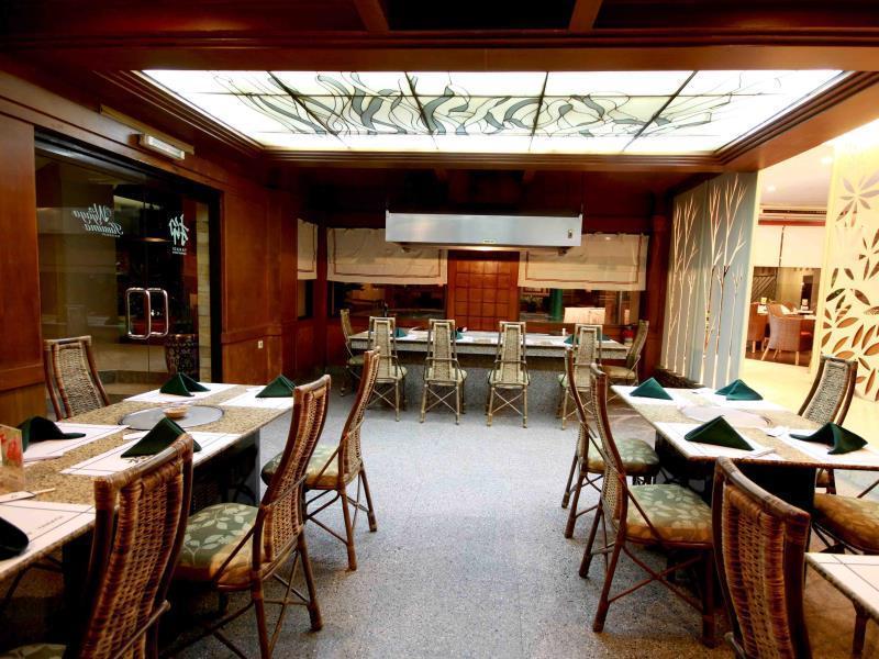 Bentani Hotel & Residence Cirebon Exteriör bild