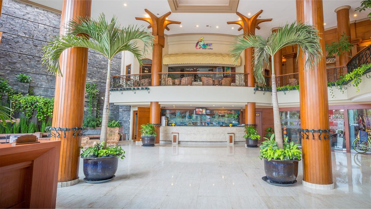Bentani Hotel & Residence Cirebon Exteriör bild